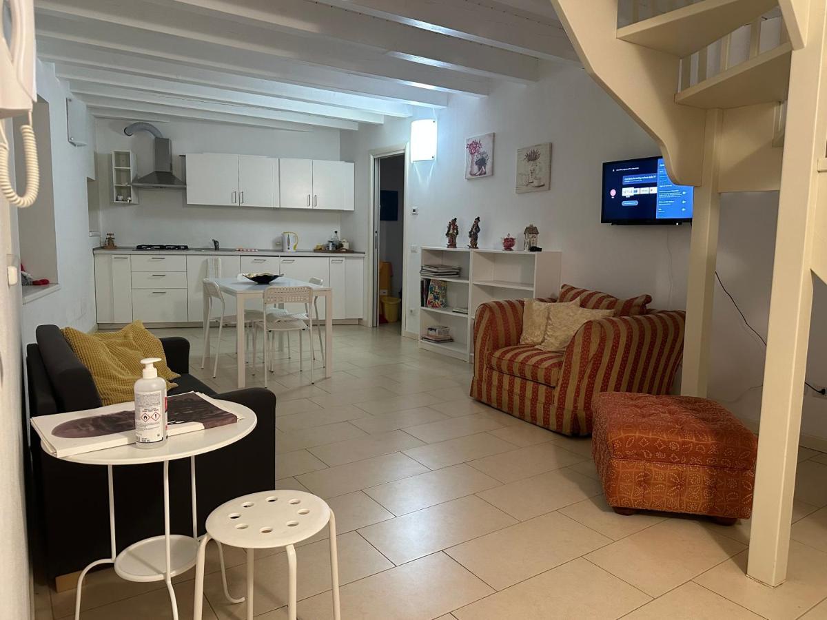 Feel - Accademia Carrara Apartment Bergamo Luaran gambar